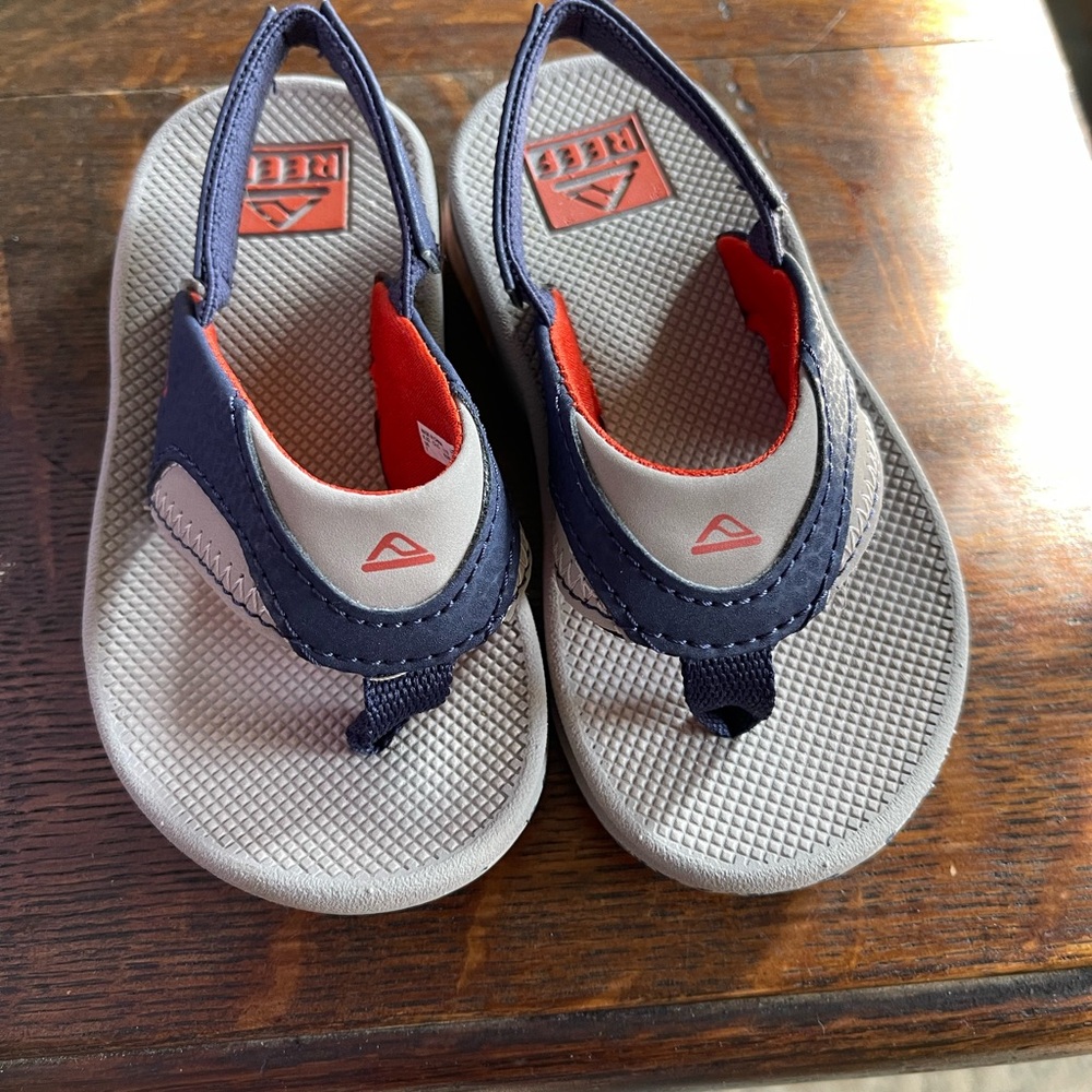 Reef Sandals toddler boy size 7